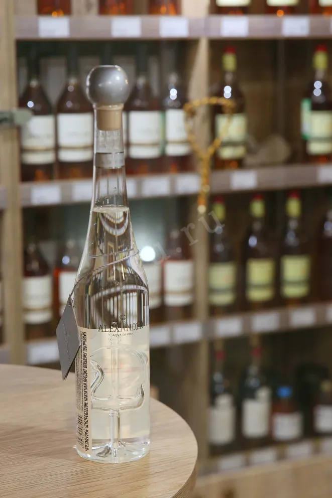 В магазине Крю Профи Bottega Alexander Chardonnay (Ship) in gift box 0.35 л