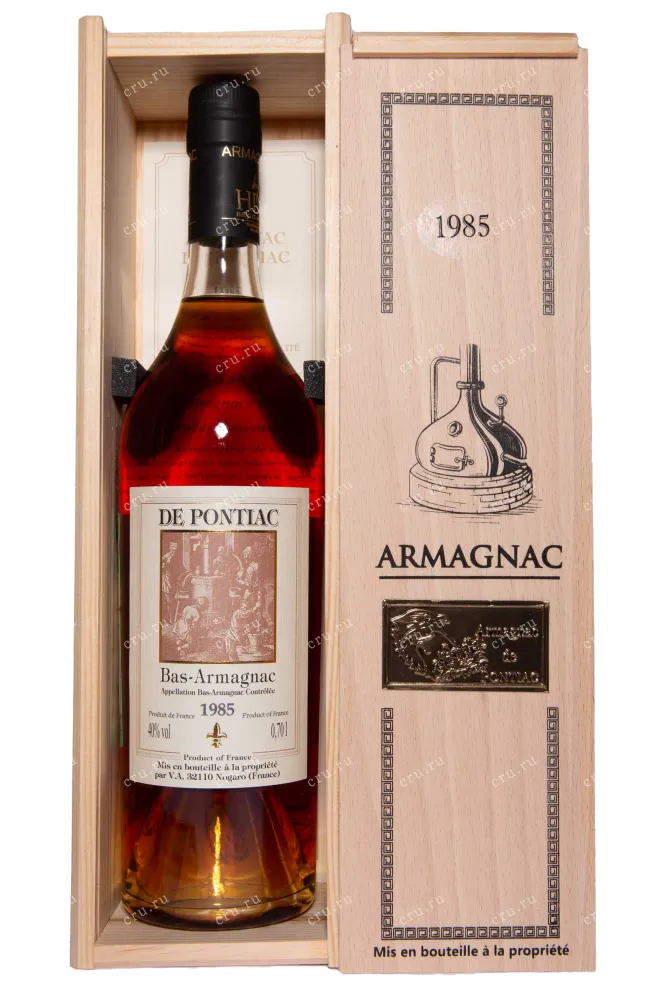 В деревянной коробке De Pontiac Bas-Armagnac in wooden box 1985 0.7 л