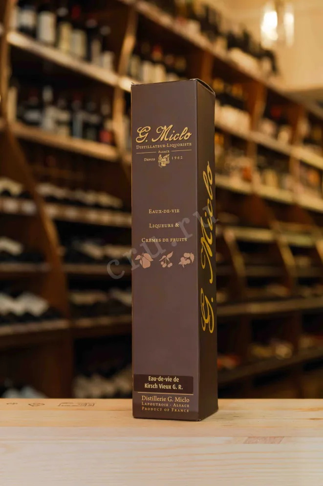 В магазине Крю Профи G.Miclo Kirsch Vieux Grande Reserve 0.35 л