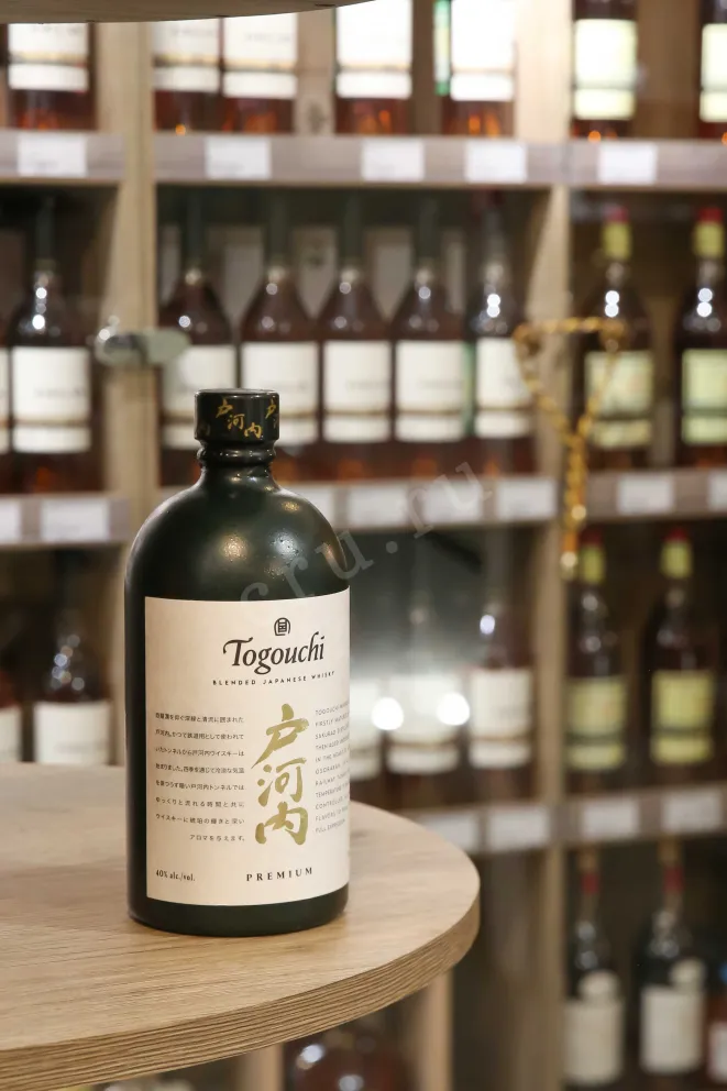В магазине Крю Профи Togouchi Premium with gift box 0.7 л