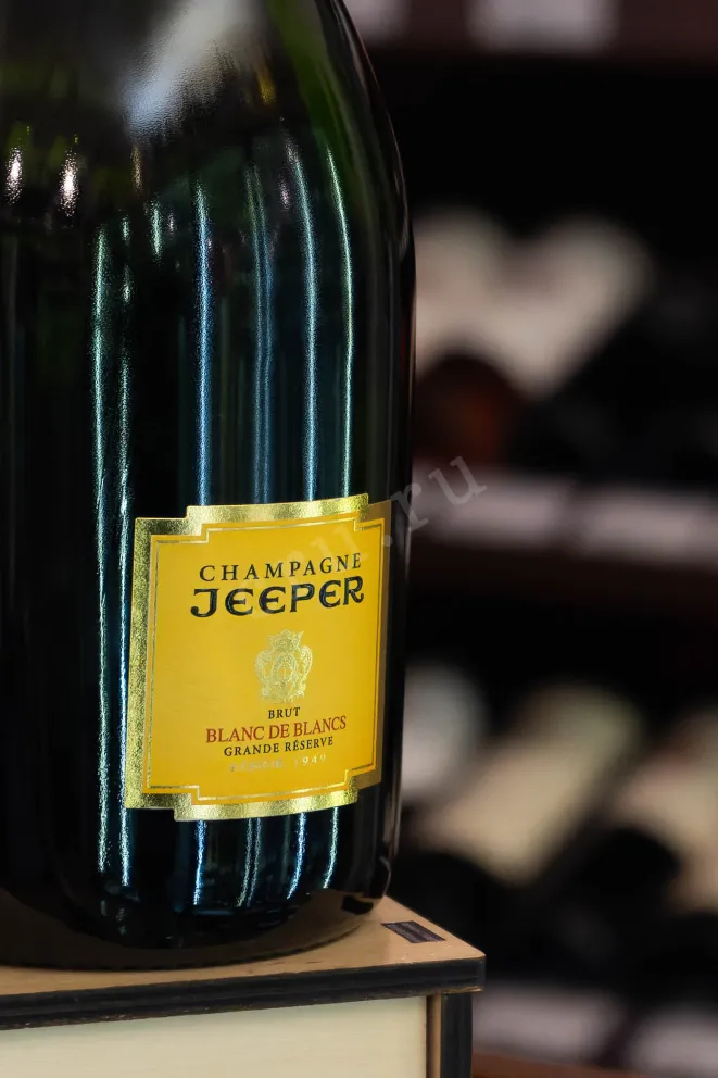 В магазине Крю Профи Jeeper Grand Reserve Blanc de Blancs 2018 0.75 л