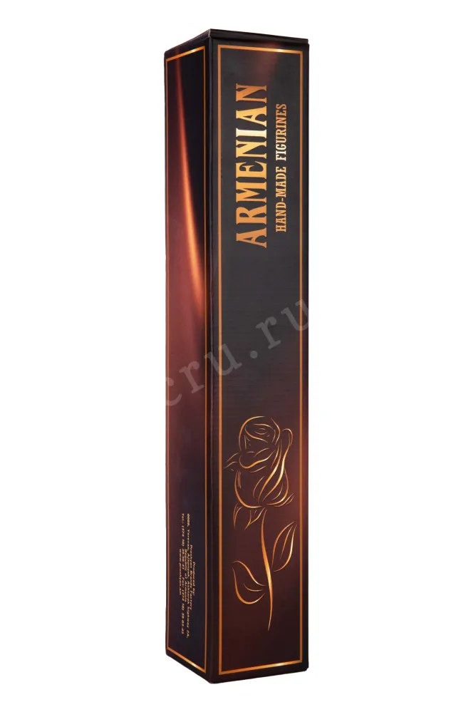 Подарочная коробка Rose 5 years in gift box 0.18 л