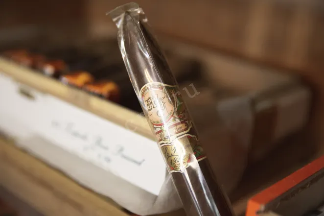 В магазине Крю Профи My Father Le Bijou 1992 Torpedo *23