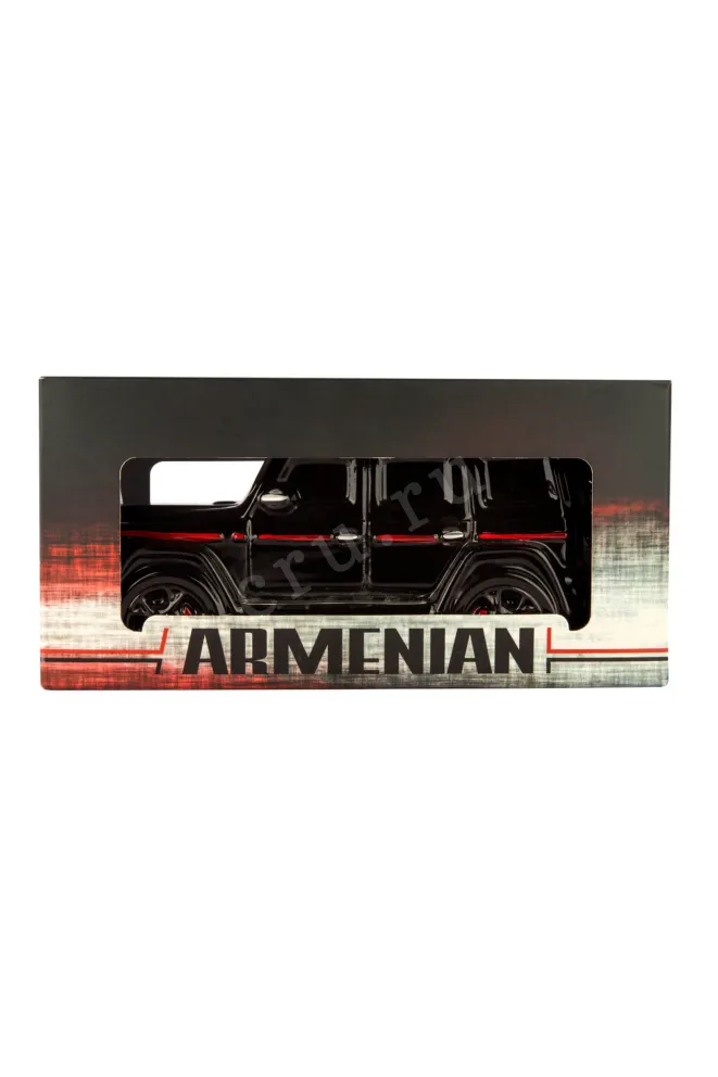 Подарочная коробка Gelik 7 years 0.75 л