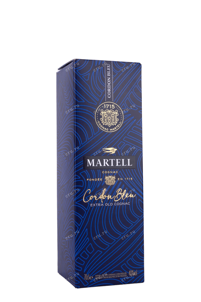 Подарочная коробка Martell Cordon Blue 2011 0.7 л