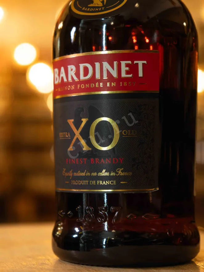 В магазине Крю Профи Bardinet XO 0.7 л