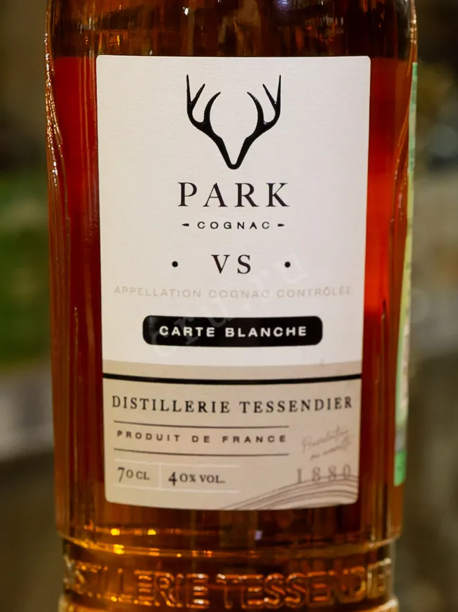 В магазине Крю Профи Park VS Carte Blanche 0.7 л