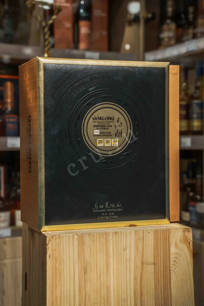 В магазине Крю Профи Goalong Single Malt Wine Cask in gift box 0.7 л