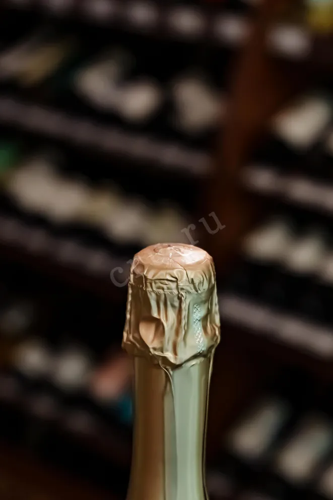 Пробка Serena 1881 Prosecco Extra Dry Treviso DOC 2023 0.75 л