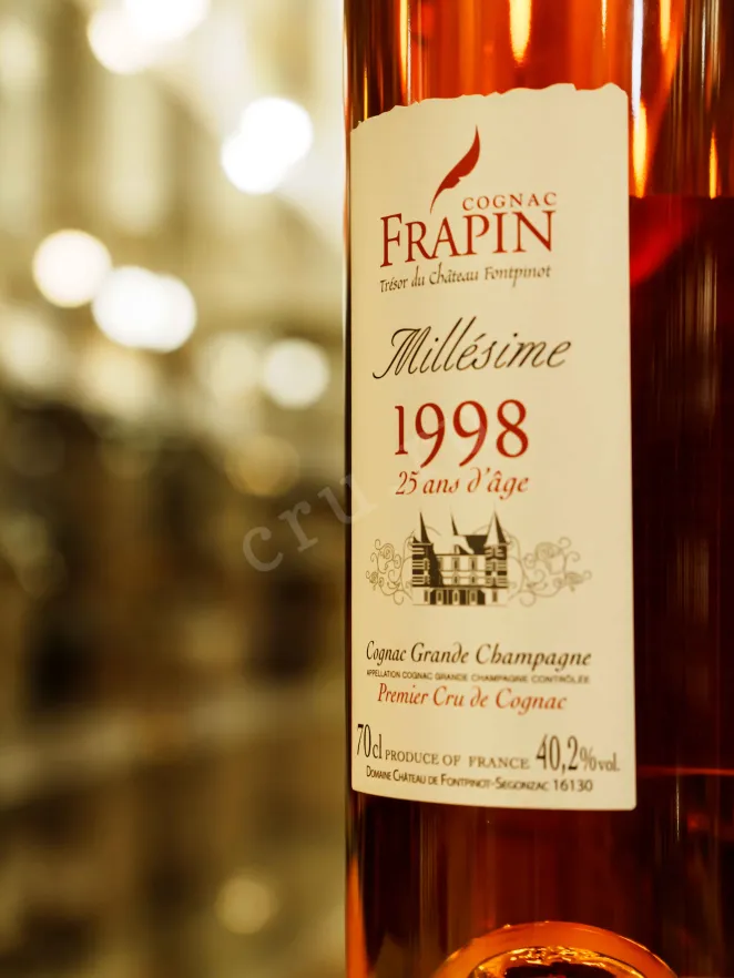 В магазине Крю Профи Frapin Millesime Cognac Grande Champagne AOC in tube 1998 0.7 л