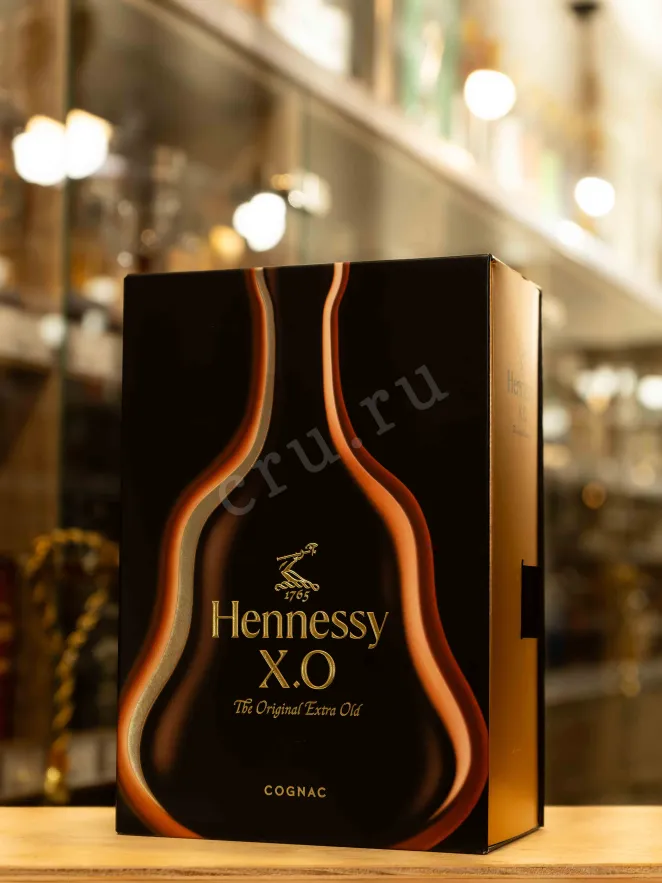 В магазине Крю Профи Hennessy XO 0.7 л