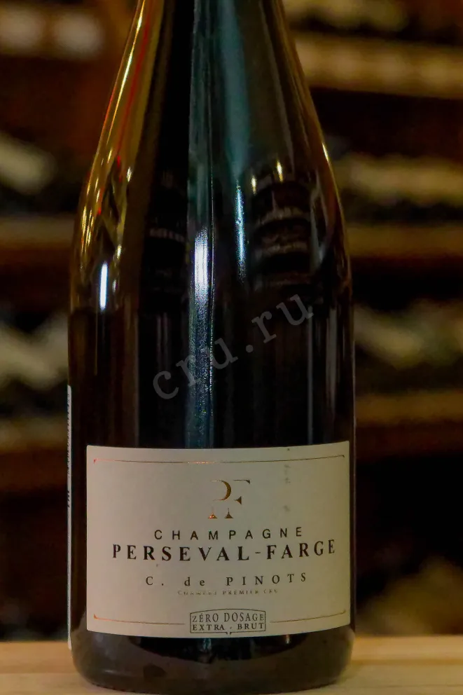 В магазине Крю Профи Perseval-Farge С. de Pinots 2017 0.75 л