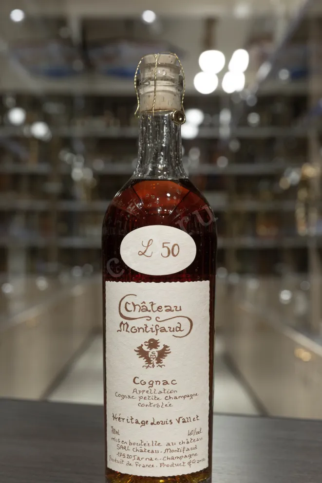 В магазине Крю Профи Chateau de Montifaud Heritage Louis Vallet 50 Years AOC in tube 0.7 л