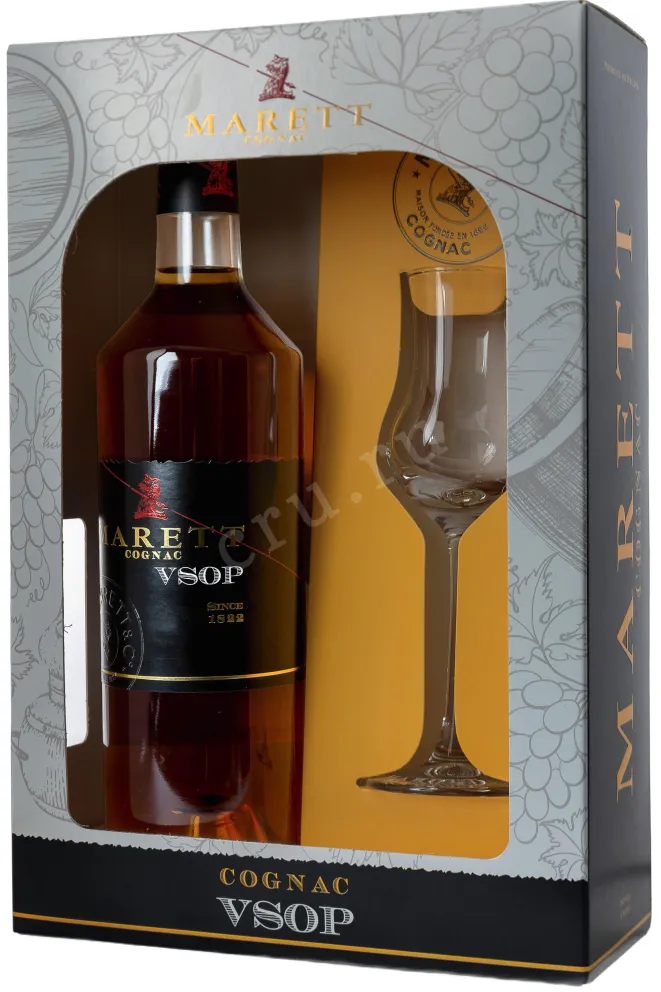 В подарочной коробке Marett VSOP gift box with one glasses 0.7 л