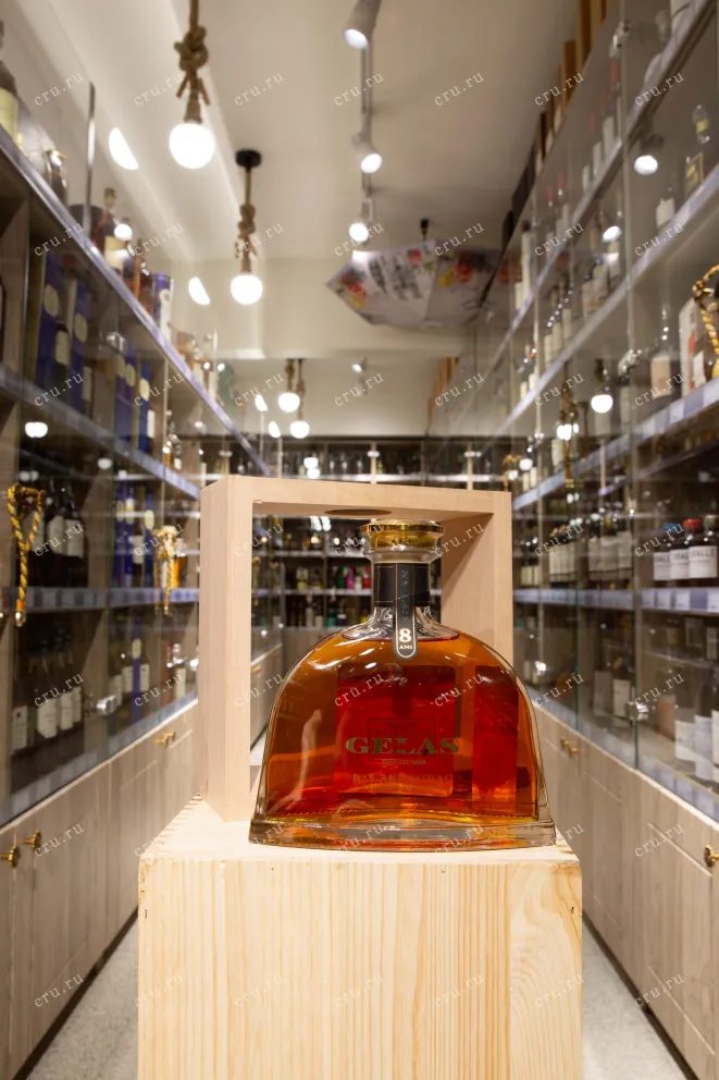 В магазине Крю Профи Gelas Bas Armagnac 8 years decanter in wooden box 0.7 л