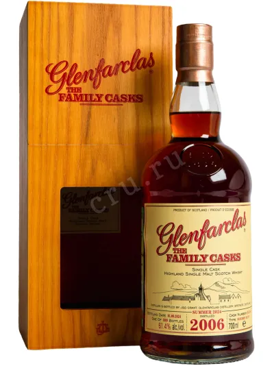 Виски Glenfarclas Family Cask in gift box 2006 0.7 л