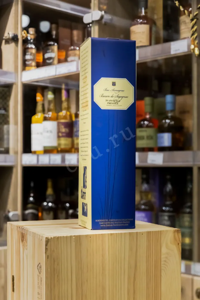 В магазине Крю Профи Baron de Sigognac 20 ans in gift box 0.7 л
