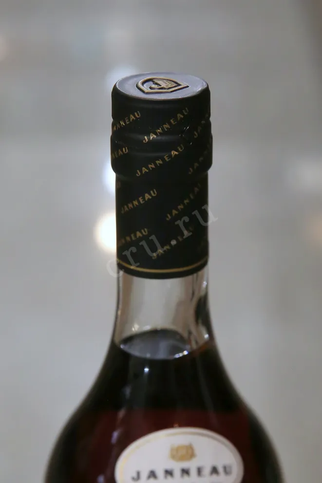 Пробка Janneau 1967 0.7 л