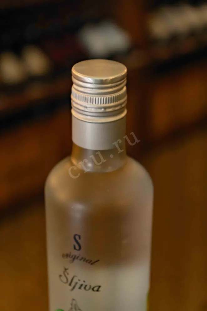 Пробка Simex Original Sljiva 0.7 л