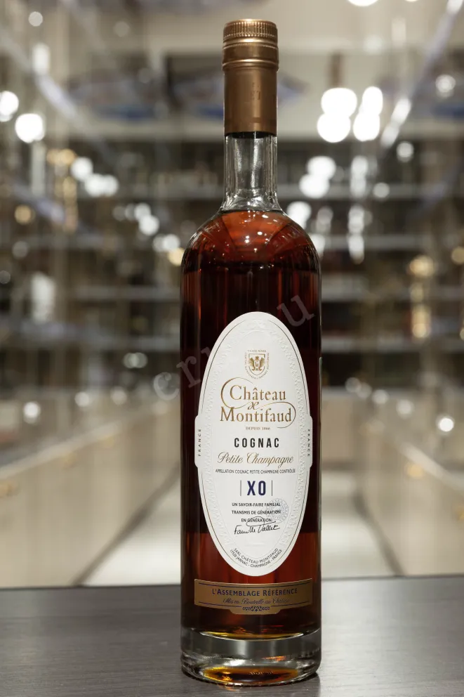 В магазине Крю Профи Chateau de Montifaud XO 0.7 л