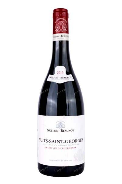 Вино Nuiton-Beaunoy, Nuits-Saint-Georges 2019 0.75 л