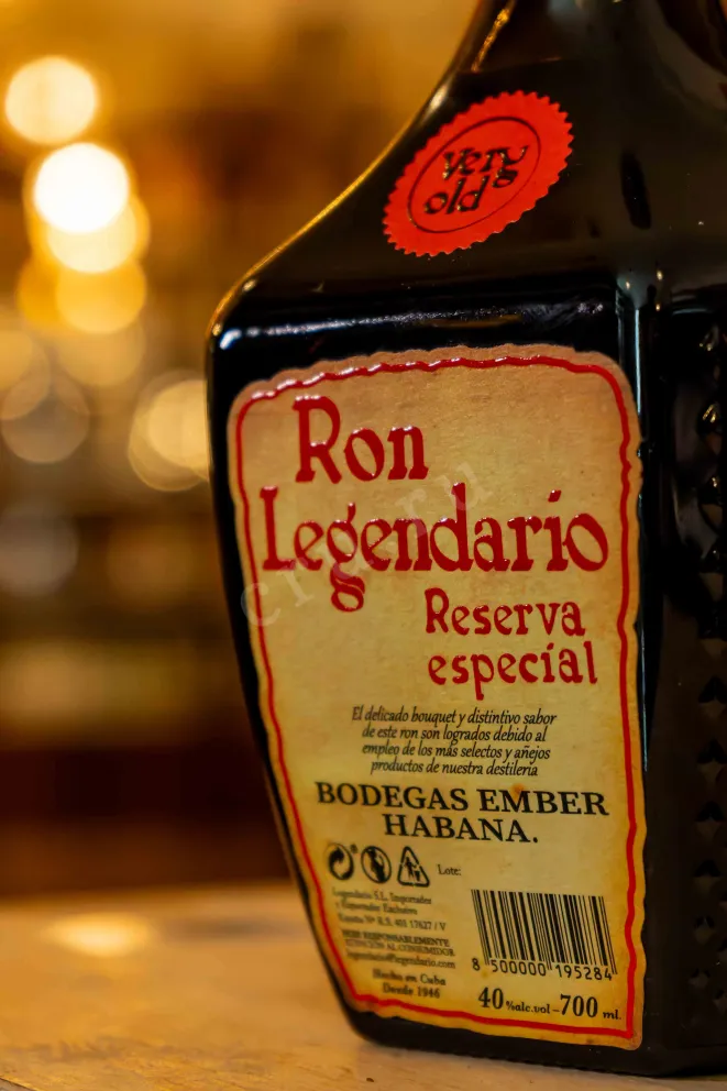 В магазине Крю Профи Legendario Ron Reserva Especial in gift box 0.7 л