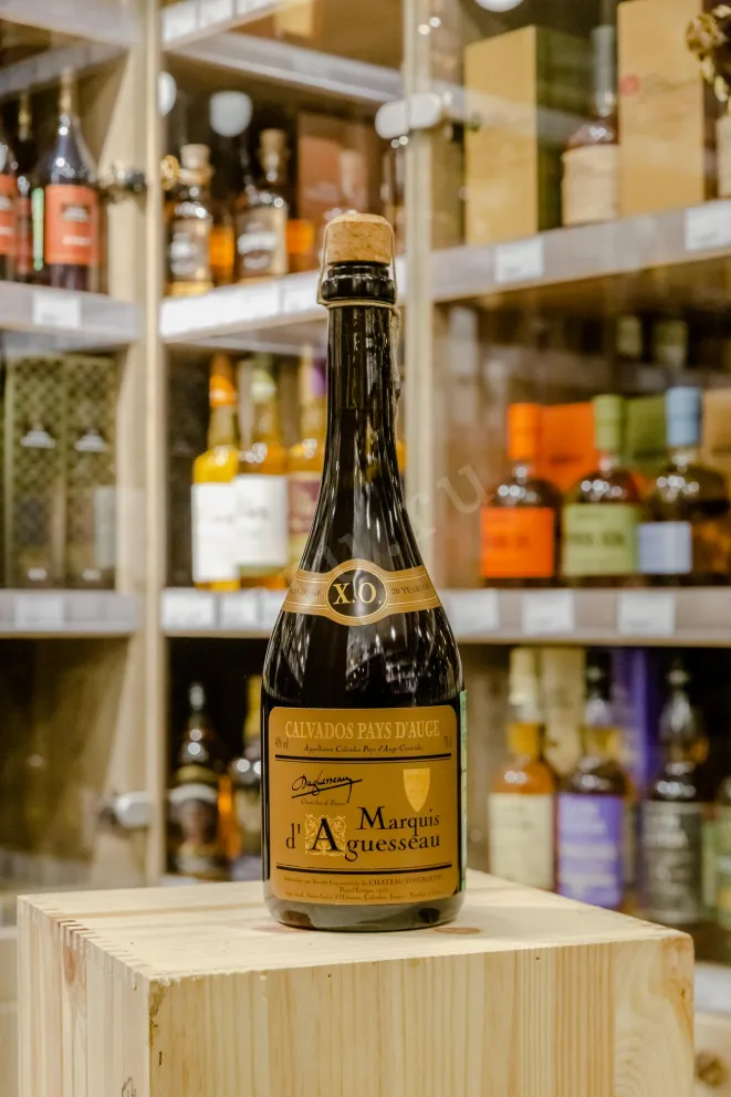В магазине Крю Профи Marquis d'Aguesseau XO 20 years gift box 0.7 л