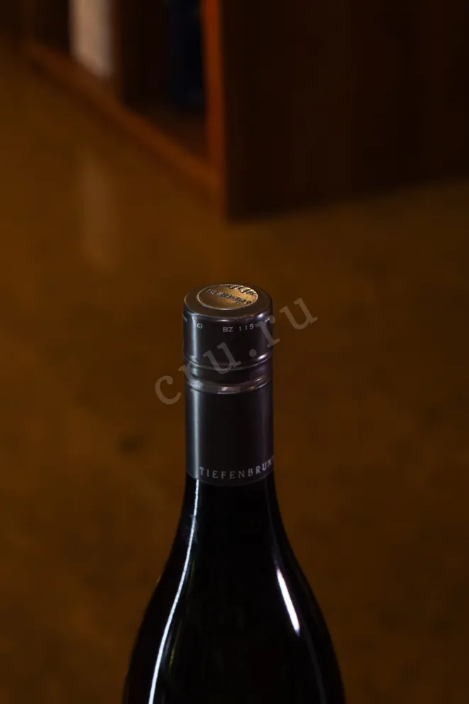 Пробка Tiefenbrunner Turmhof Chardonnay 2021 0.75 л