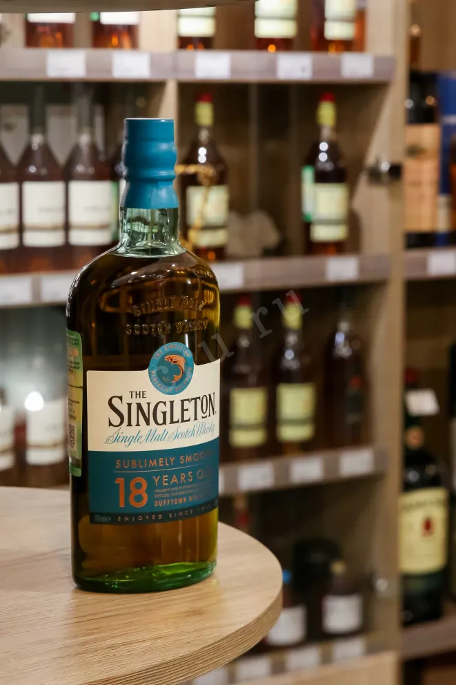 В магазине Крю Профи Singleton 18 years in gift box 0.7 л