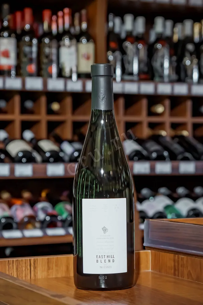 В магазине Крю Профи Usadba Divnomorskoe East Hill Blend 2024 0.75 л