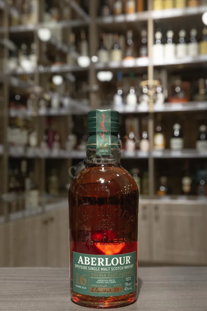 В магазине Крю Профи Aberlour 16 years in a tube 0.7 л