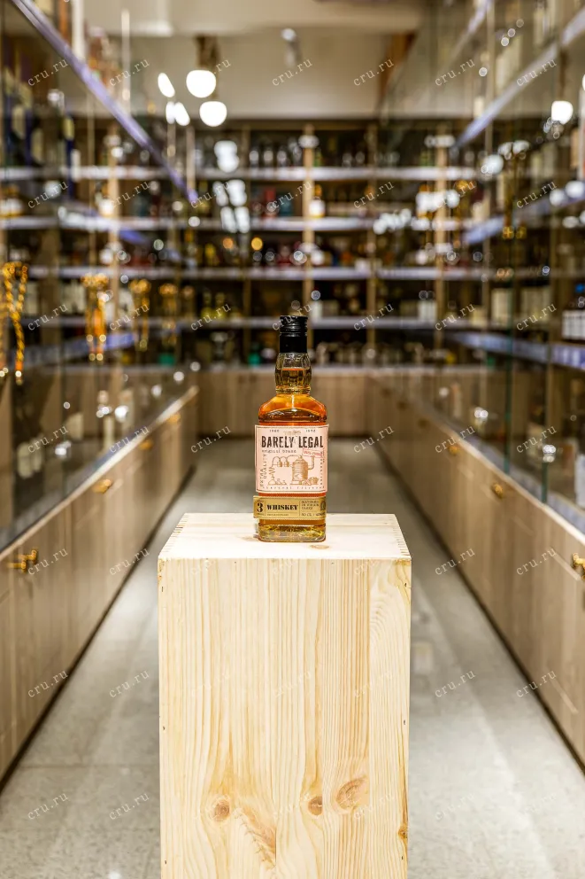 В магазине Крю Профи Barely Legal 3 years 0.5 л