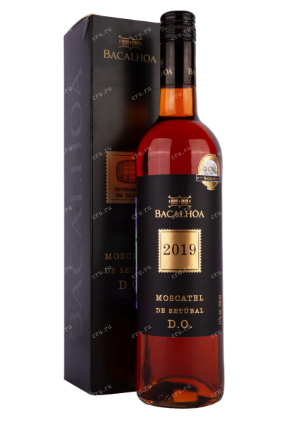 Вино Bacalhoa Moscatel de Setubal 2019 0.75 л