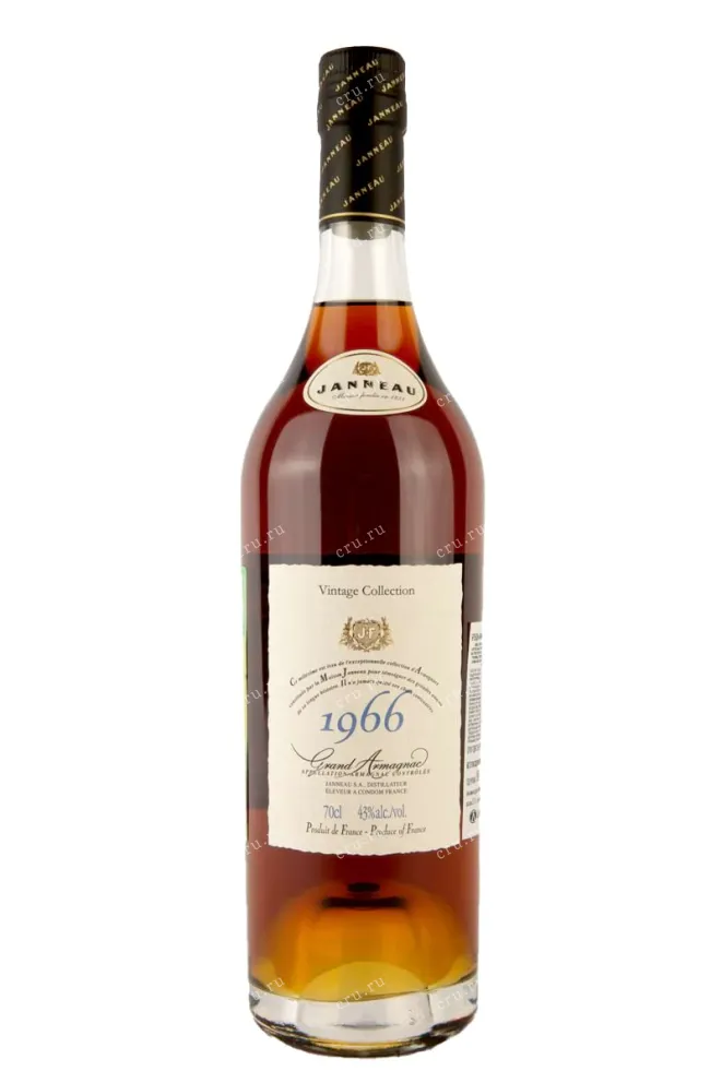 Бутылка Janneau Vintage Collection 1966 0.7 л