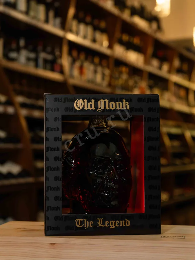 В магазине Крю Профи Old Monk The Legend 1 л