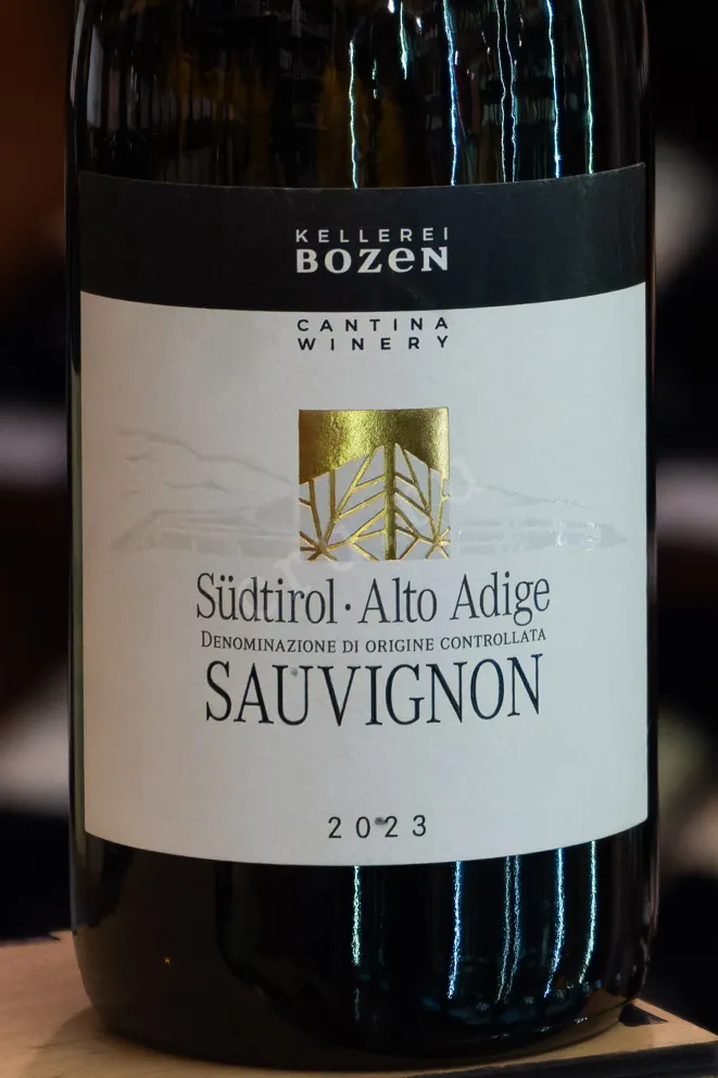 В магазине Крю Профи Kellerei Bozen Sauvignon 2023 0.75 л