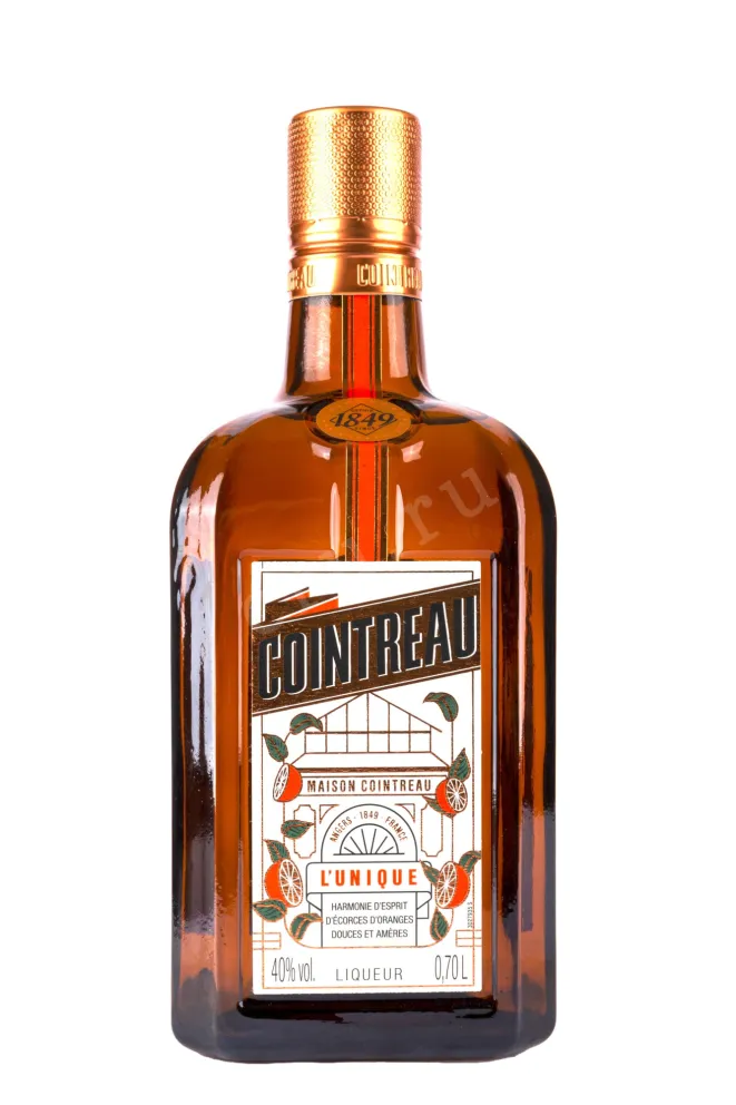Ликер Cointreau  0.7 л