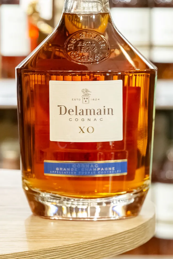 В магазине Крю Профи Delamain XO Grande Champagne in gift box 0.7 л