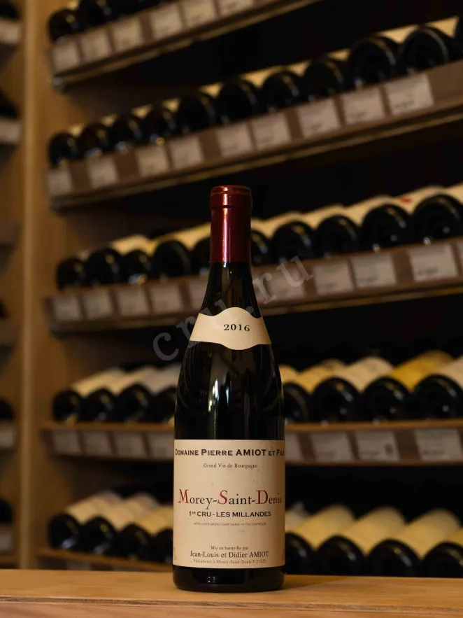В магазине Крю Профи Morey-Saint-Denis Premier Cru Les Millandes AOC Domaine Pierre Amiot et Fils 2016 0.75 л