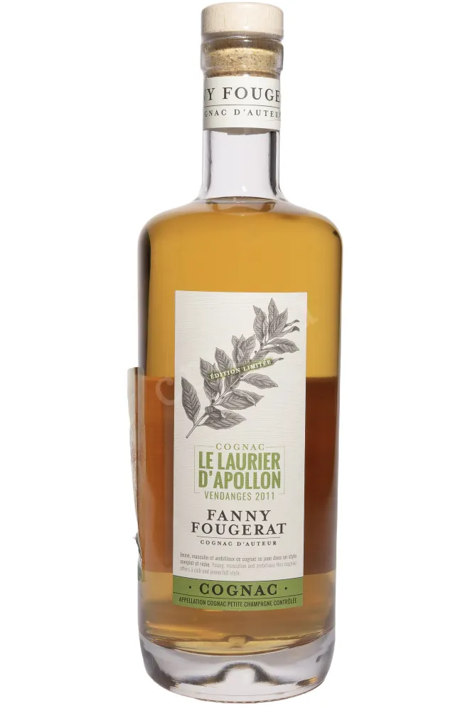 Бутылка Fanny Fougerat Le Laurier D'Apollon Petit Champagne in gift box 0.7 л
