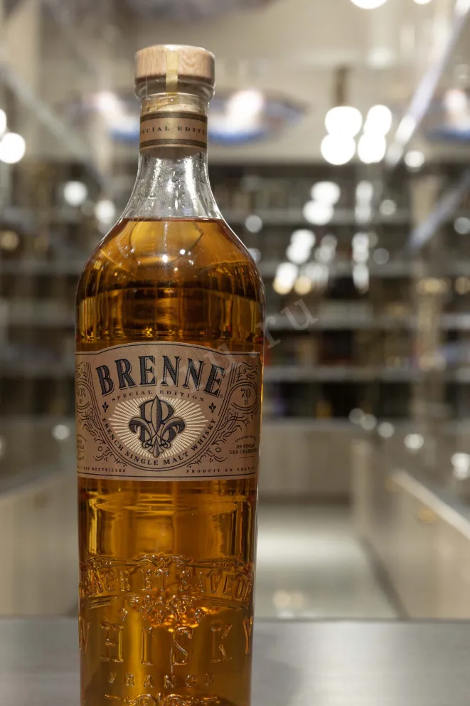 В магазине Крю Профи Brenne Pineaud des Charentes Finish in gift box 0.7 л
