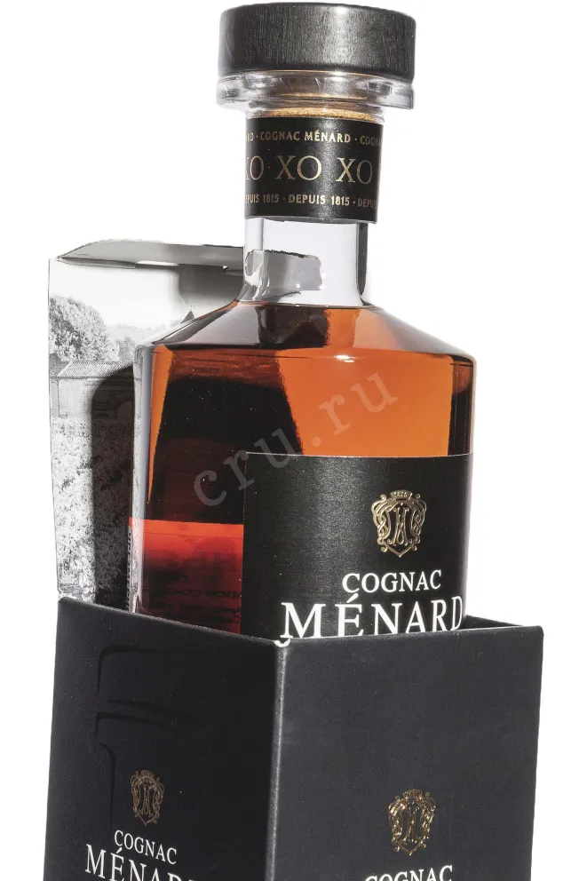 В подарочной коробке Menard XO Grande Champagne 1er Cru De Cognac in gift box 2004 0.7 л
