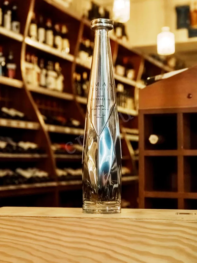 В магазине Крю Профи Aman Cristalino Anejo in gift box 0.7 л