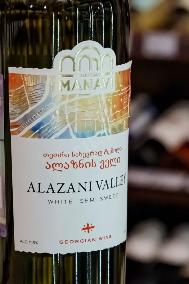 В магазине Крю Профи Chateau Manavi Alazani Valley White 2020 0.75 л