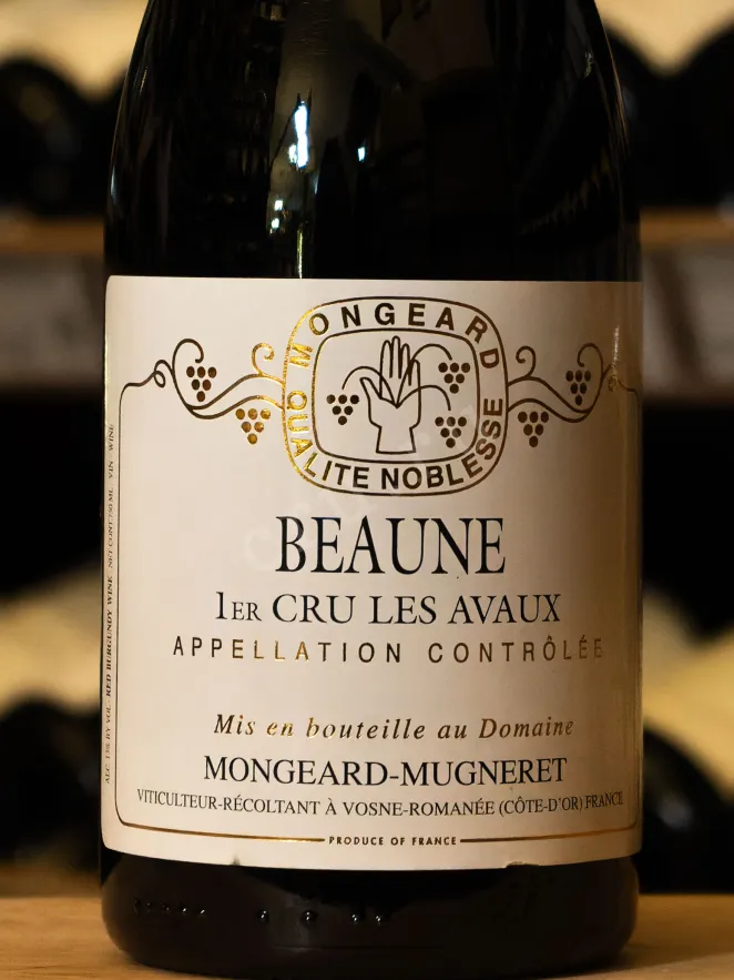 В магазине Крю Профи Beaune Premier Cru Moneard-Mugneret Les Avaux 2017 0.75 л