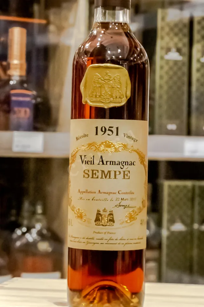 В магазине Крю Профи Sempe 1951 0.5 л