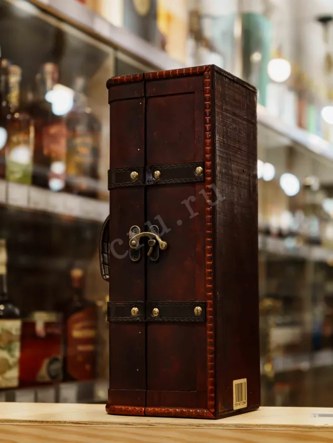 В магазине Крю Профи Chateau de Montifaud 20 Years wooden box 0.7 л
