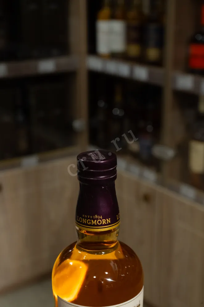 В подарочной коробке Longmorn 25 Years Old