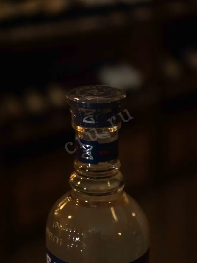 Пробка Balchug 21 century in giftset with 2 shots 0.5 л