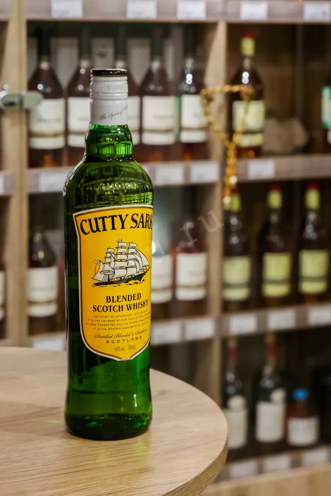 В магазине Крю Профи Cutty Sark Blended in gift box 0.7 л